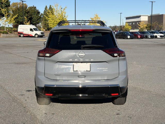 Certified 2025 Nissan Rogue Platinum AWD/4WD image 8