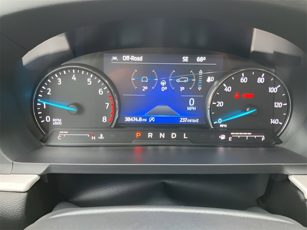 Used 2023 Ford Explorer XLT w/ Equipment Group 202A image 12