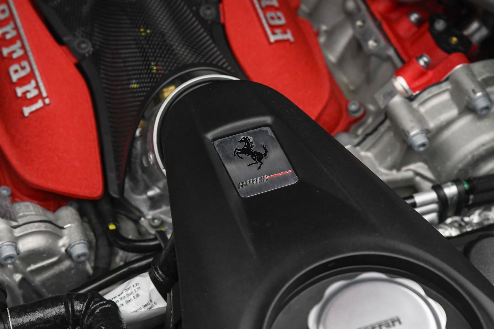 Used 2023 Ferrari SF90 Stradale image 31