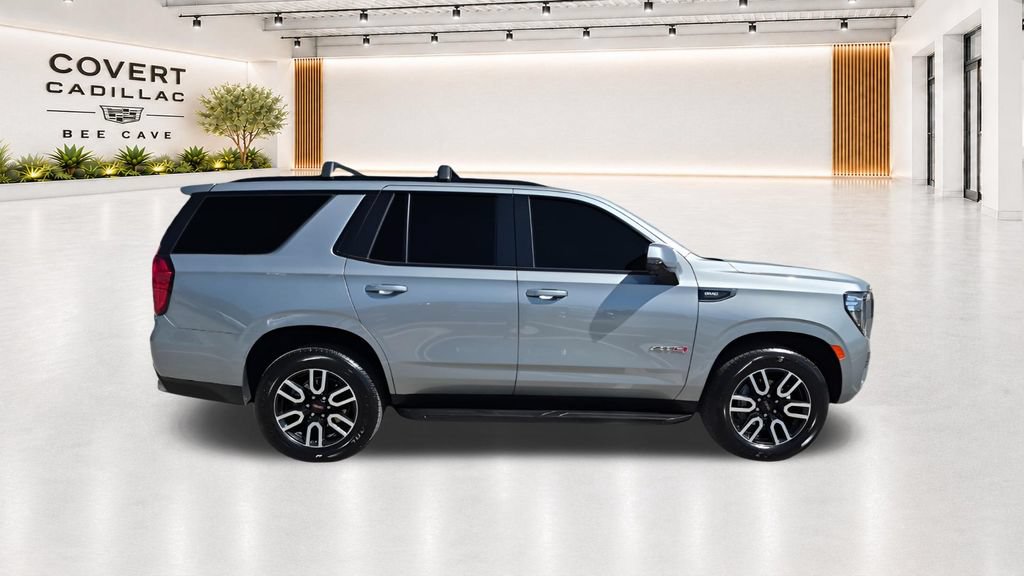 Used 2024 GMC Yukon AT4 w/ Technology Package AWD/4WD image 16