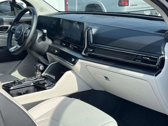 Used 2023 Kia Sportage EX FWD image 24