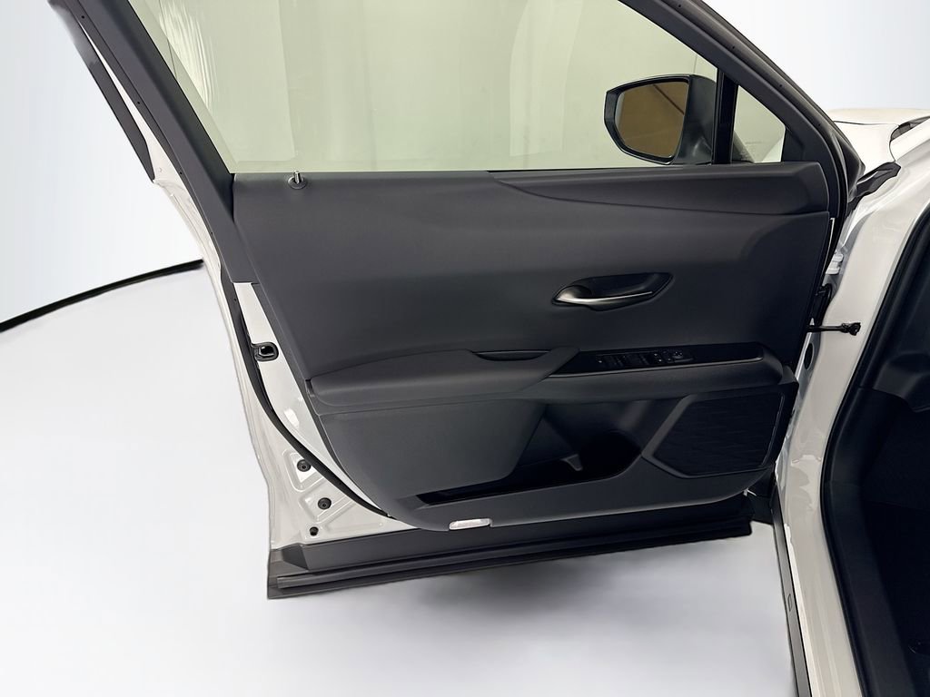 New 2026 Lexus UX 300h AWD image 25