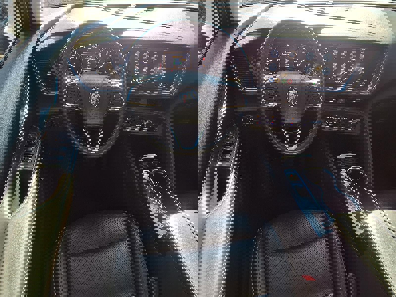 Used 2021 Buick Envision Essence image 7