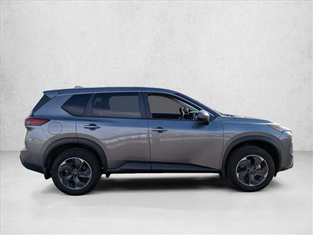 Used 2024 Nissan Rogue SV FWD video 4