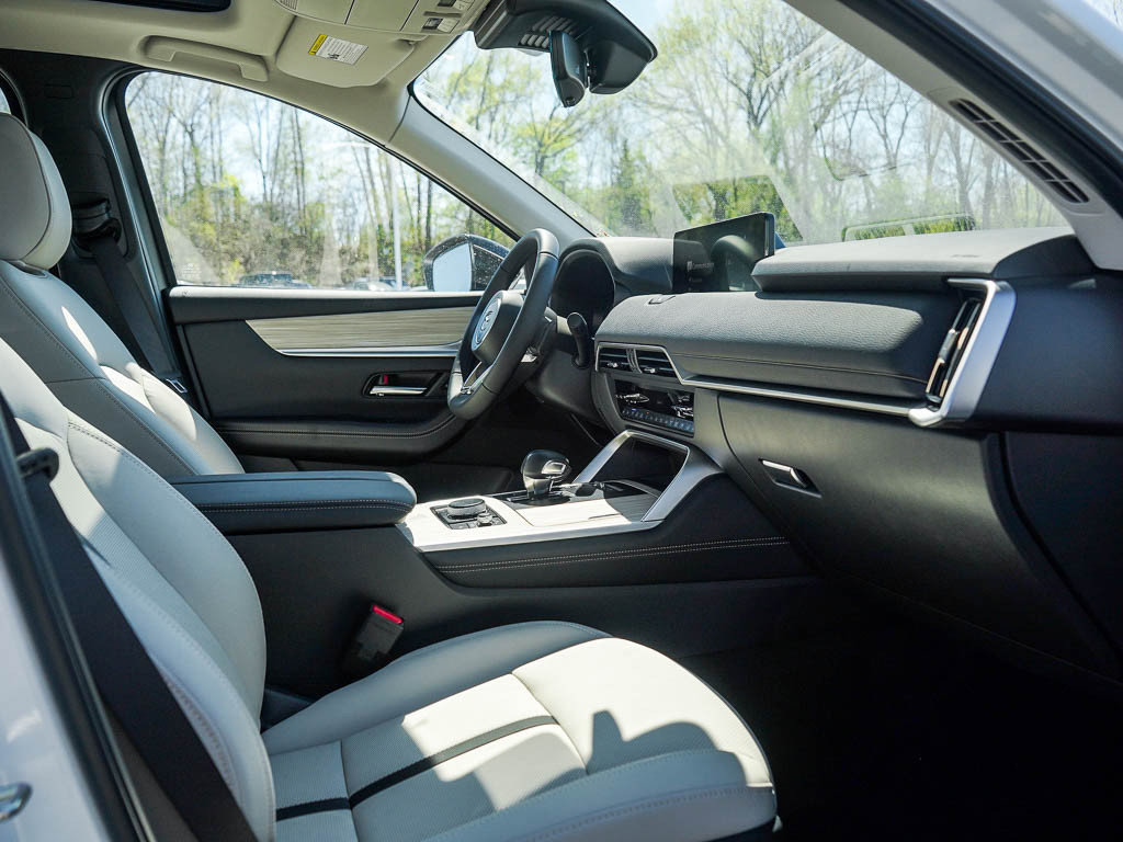 New 2026 MAZDA CX-90 Plug-In Hybrid w/Premium Sport AWD/4WD image 11