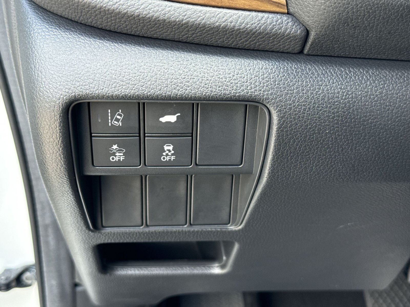 Used 2017 Honda CR-V Touring image 22