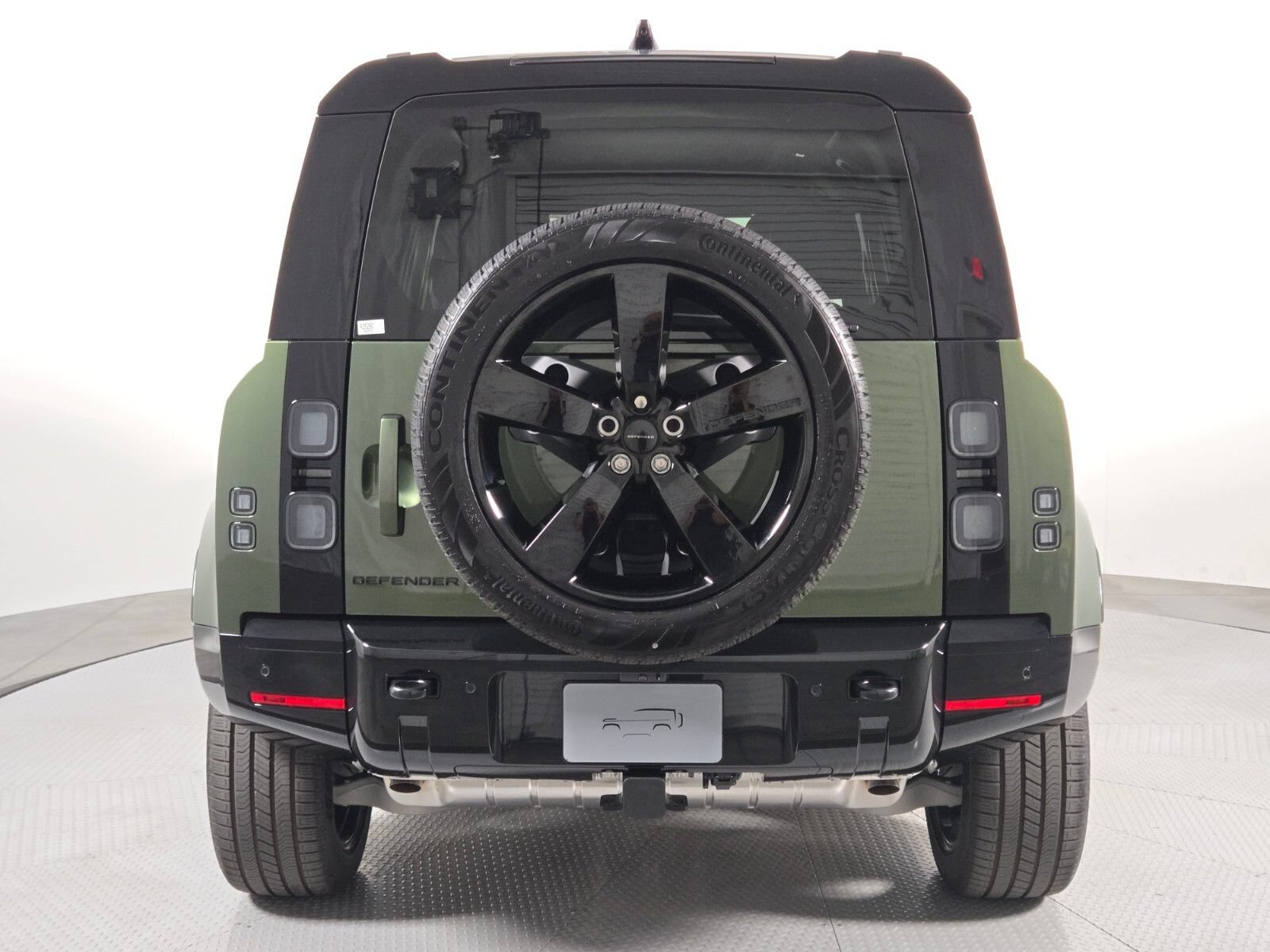New 2026 Land Rover Defender 110 X-Dynamic SE AWD/4WD image 7