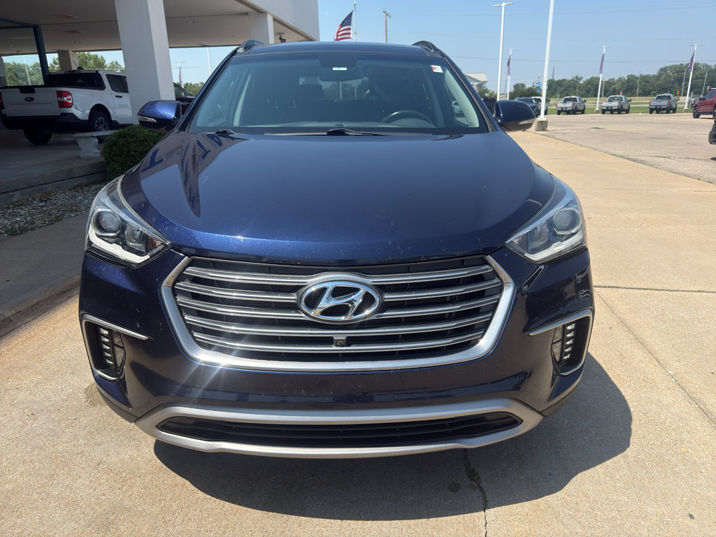 Used 2017 Hyundai Santa Fe FWD image 3