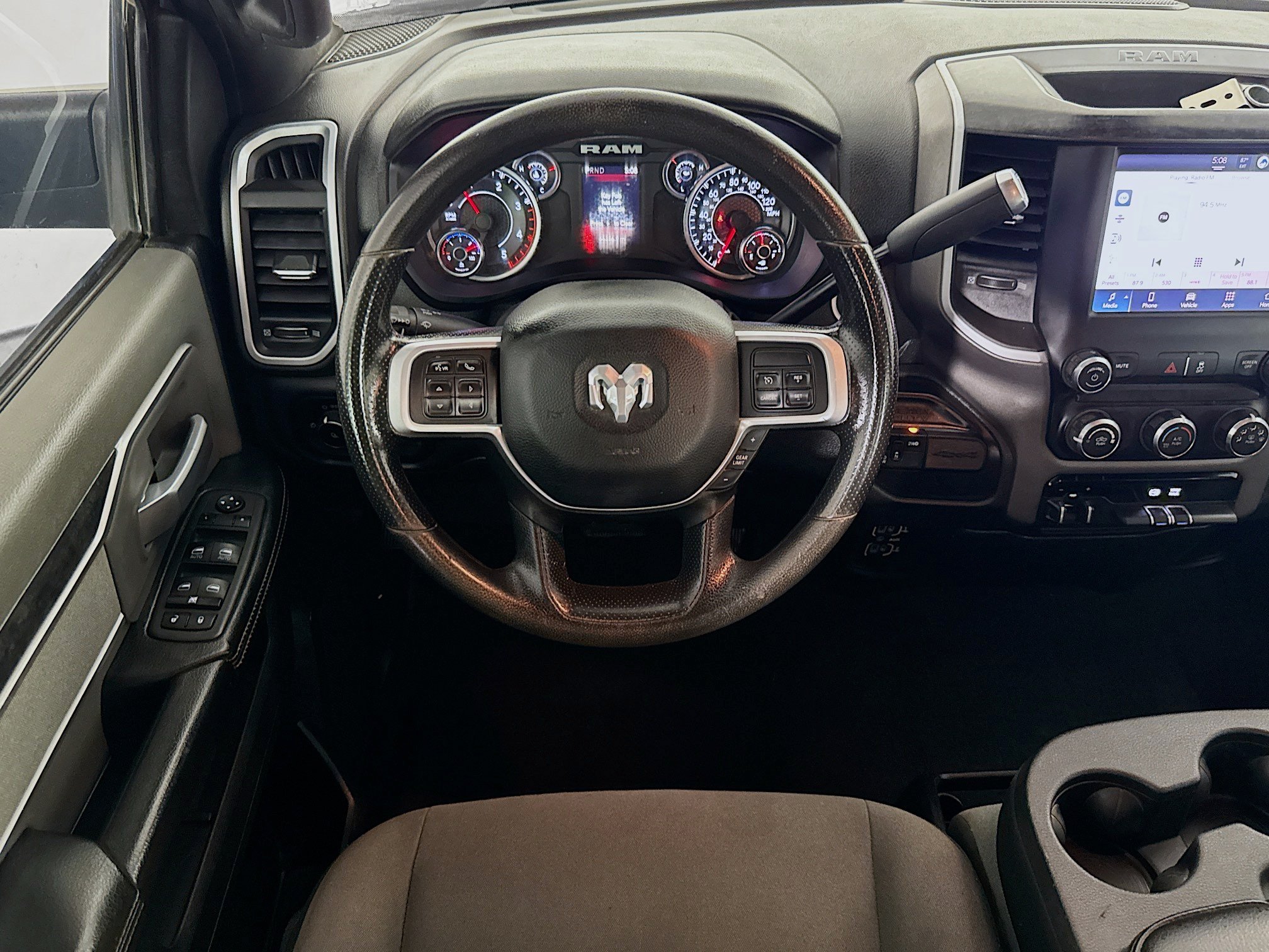 Used 2022 RAM 2500 Big Horn AWD/4WD image 15