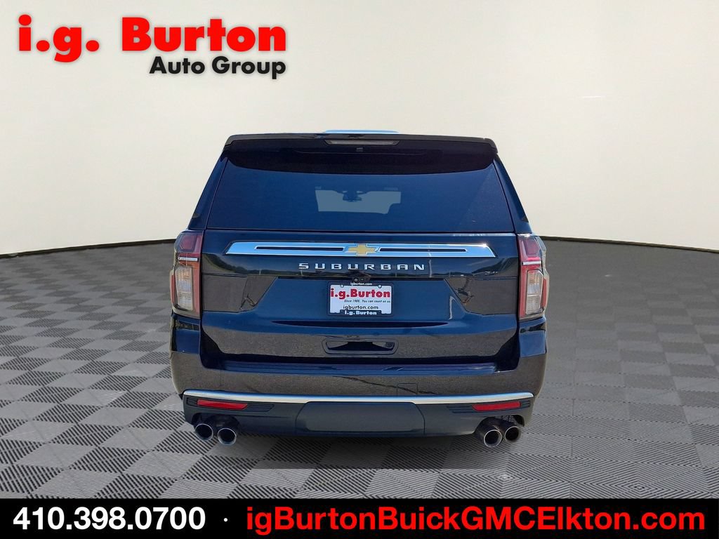 Certified 2022 Chevrolet Suburban High Country AWD/4WD image 5