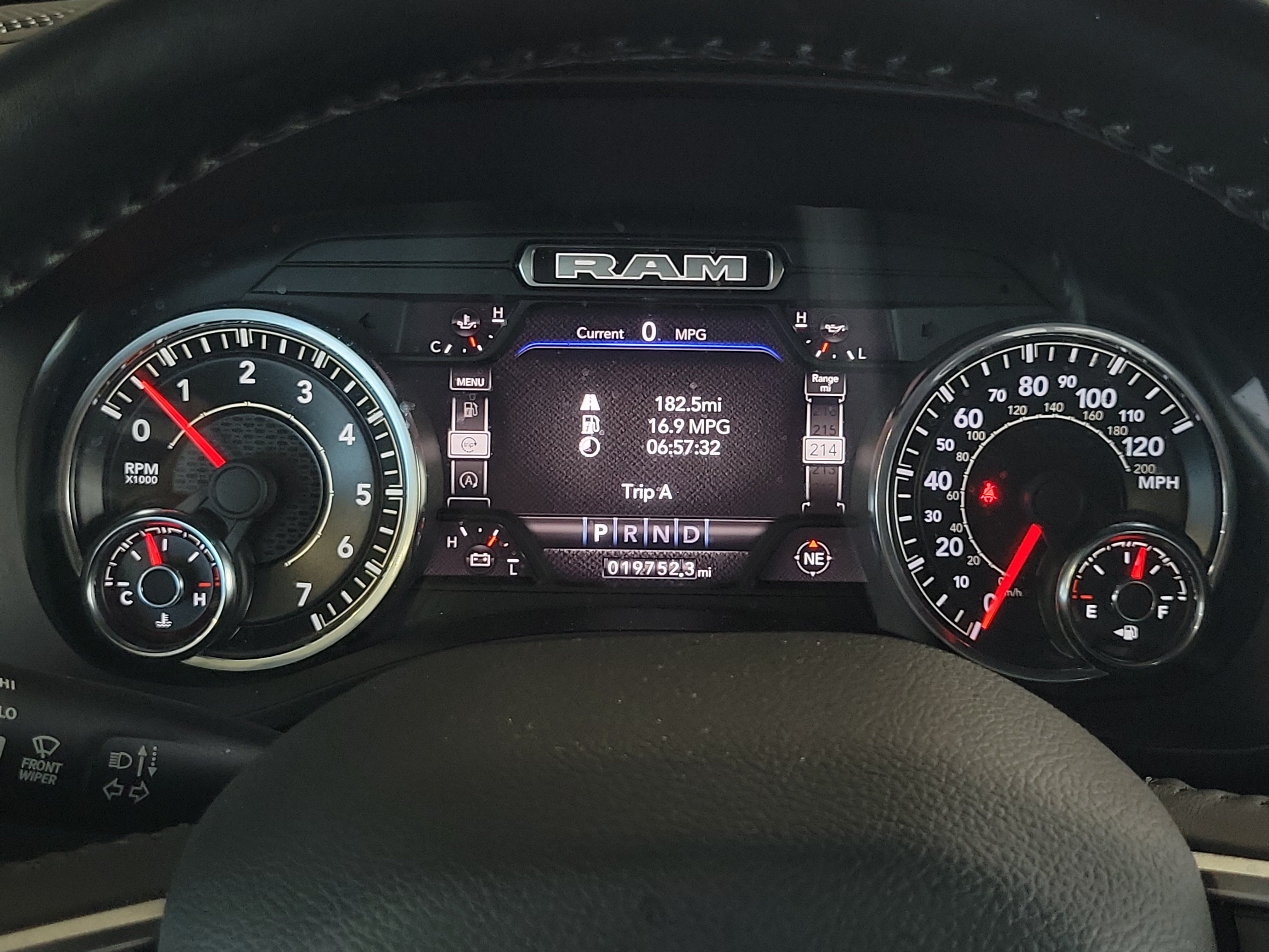 Used 2023 RAM 1500 Laramie AWD/4WD image 22