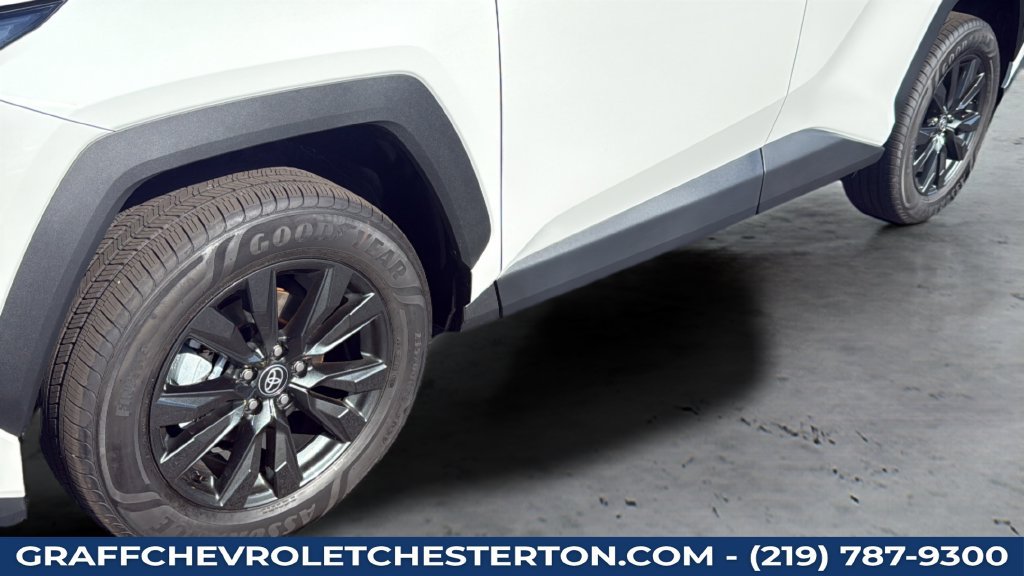 Used 2026 Toyota RAV4 XLE Premium AWD/4WD image 29