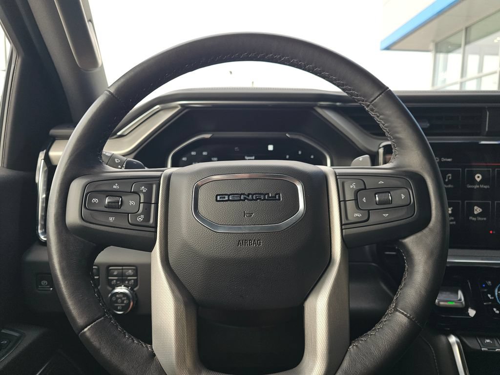 Used 2023 GMC Sierra 1500 Denali w/ Technology Package AWD/4WD image 28