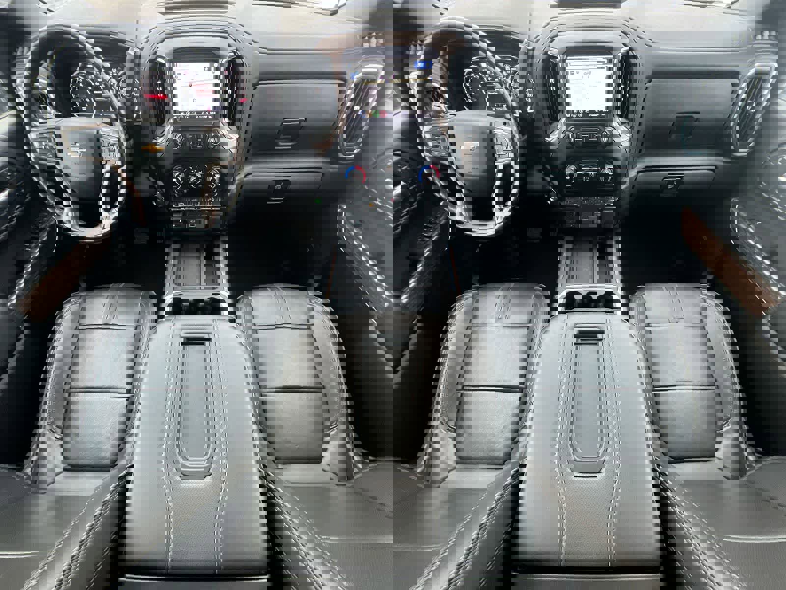 Used 2022 Chevrolet Silverado 2500 High Country w/ Z71 Off-Road Package image 15