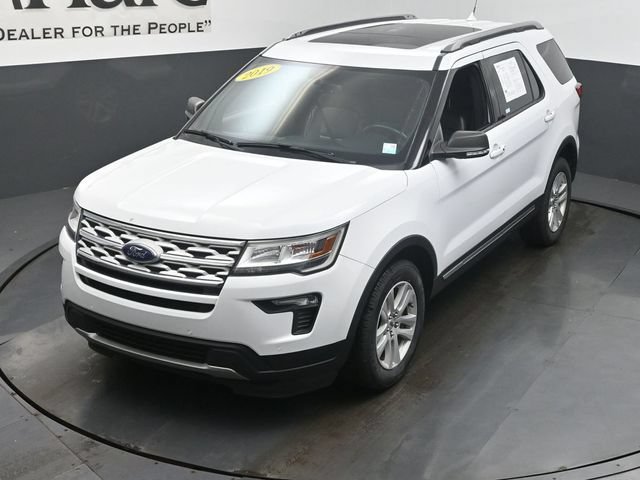 Used 2019 Ford Explorer XLT w/ Equipment Group 202A AWD/4WD image 46