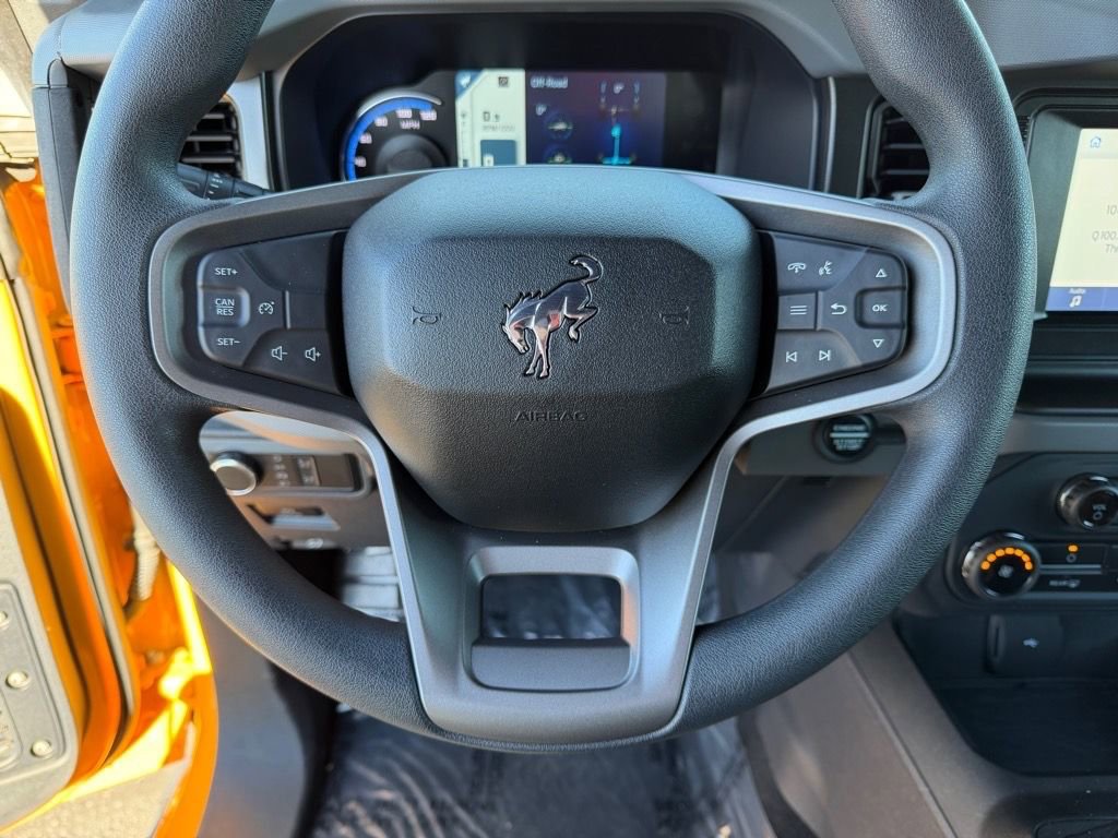 Used 2022 Ford Bronco 2-Door image 16