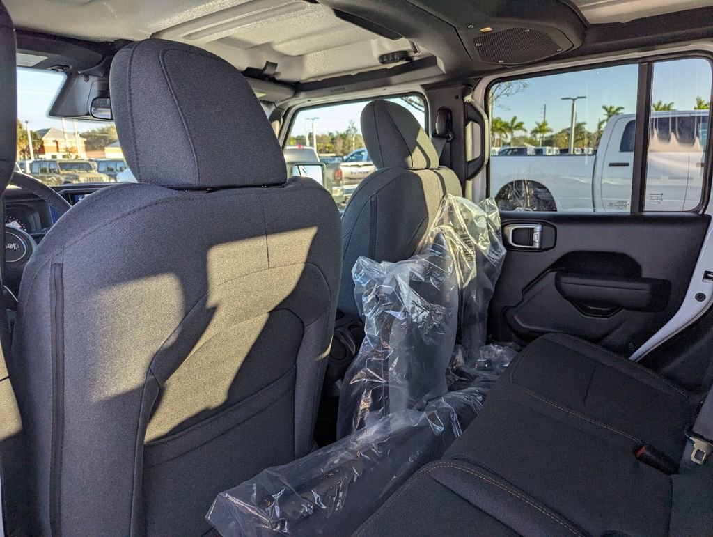 New 2026 Jeep Gladiator Sport image 9