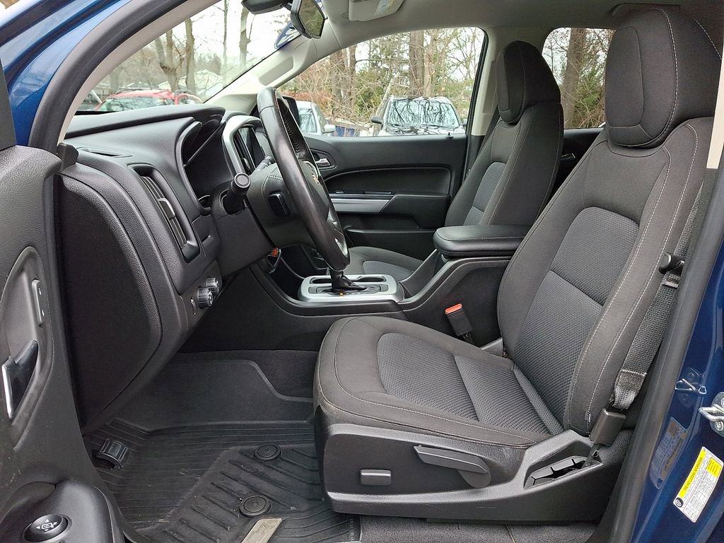 Used 2020 Chevrolet Colorado LT w/ LT Convenience Package AWD/4WD image 14