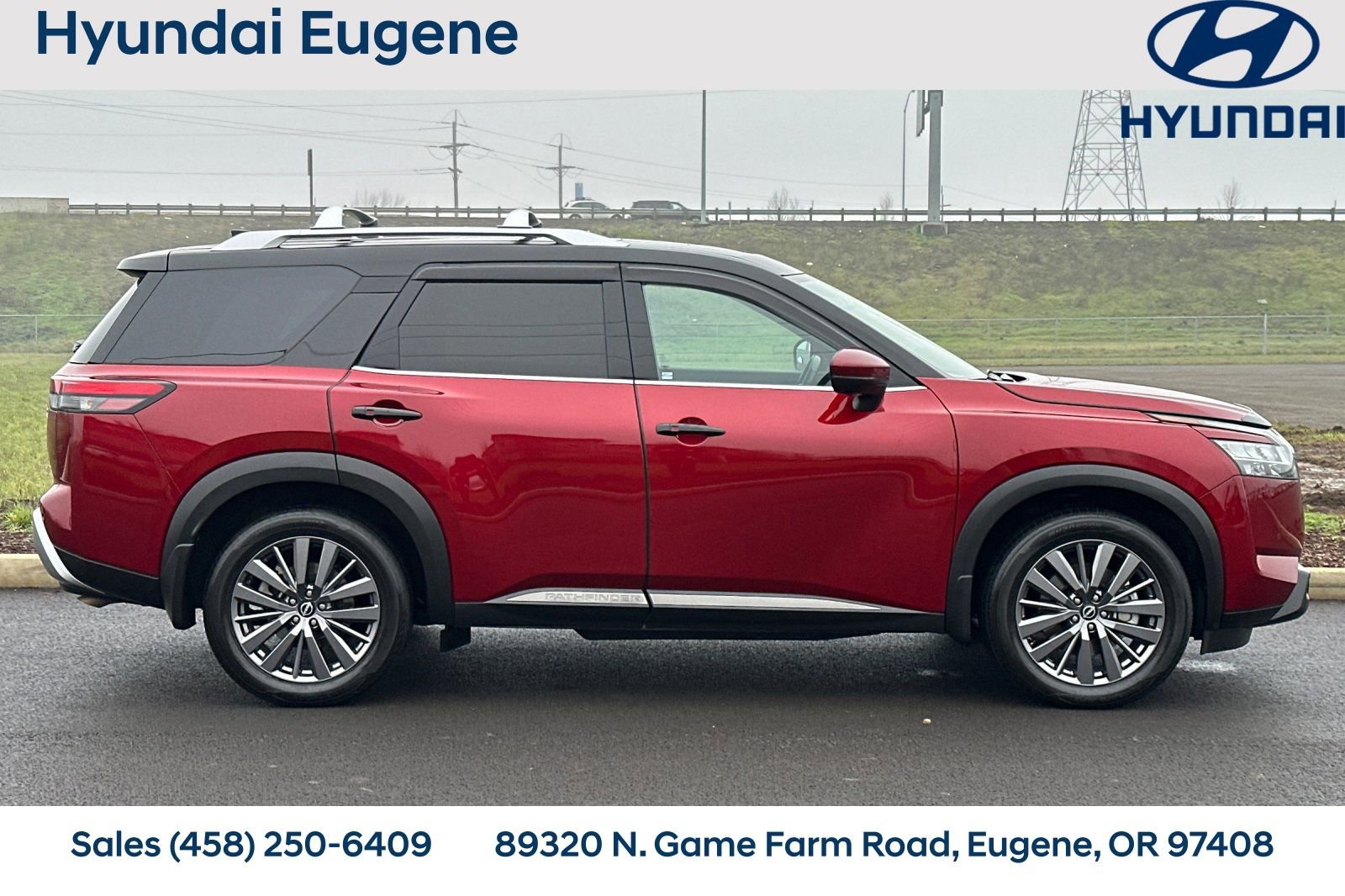 Used 2023 Nissan Pathfinder SL w/ SL Premium Package image 2