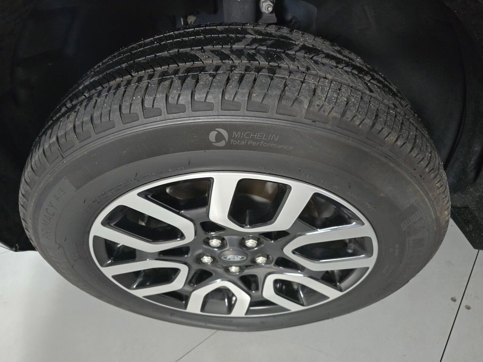 Used 2023 Ford Maverick Lariat w/ Lariat Luxury Package image 9