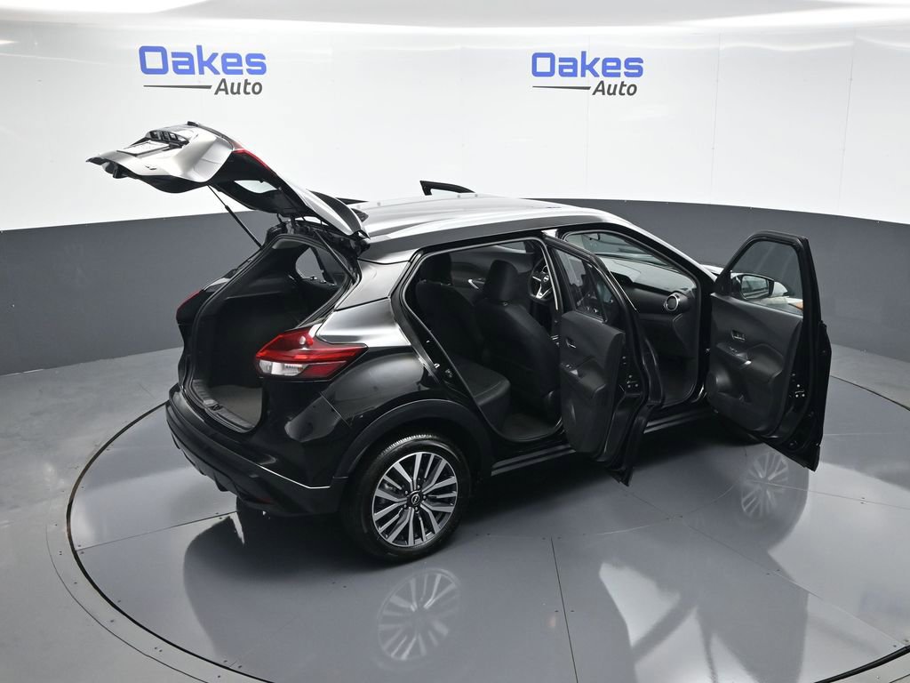 Used 2024 Nissan Kicks SV image 56