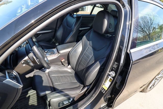 Used 2020 BMW 330i xDrive Sedan w/ Premium Package AWD/4WD image 32