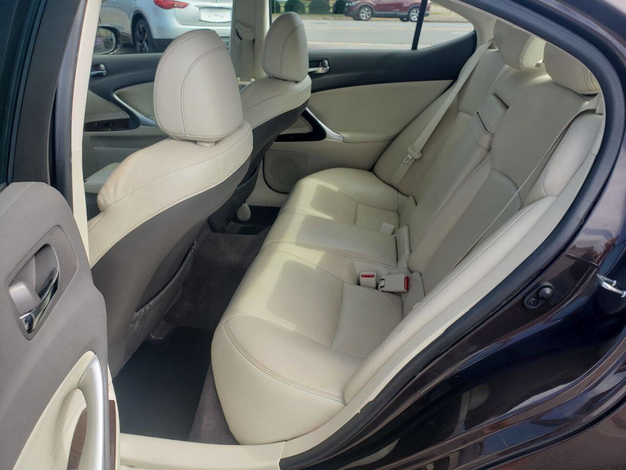 Used 2012 Lexus IS 250 AWD image 11