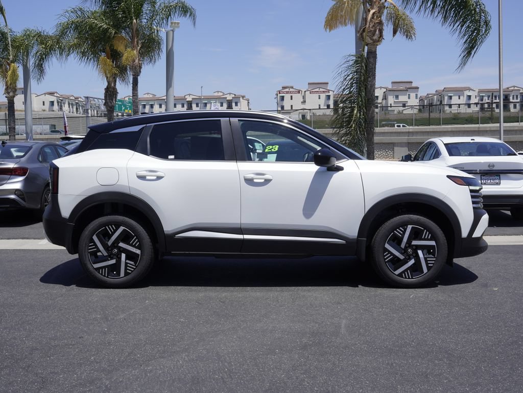 New 2026 Nissan Kicks SV FWD image 3