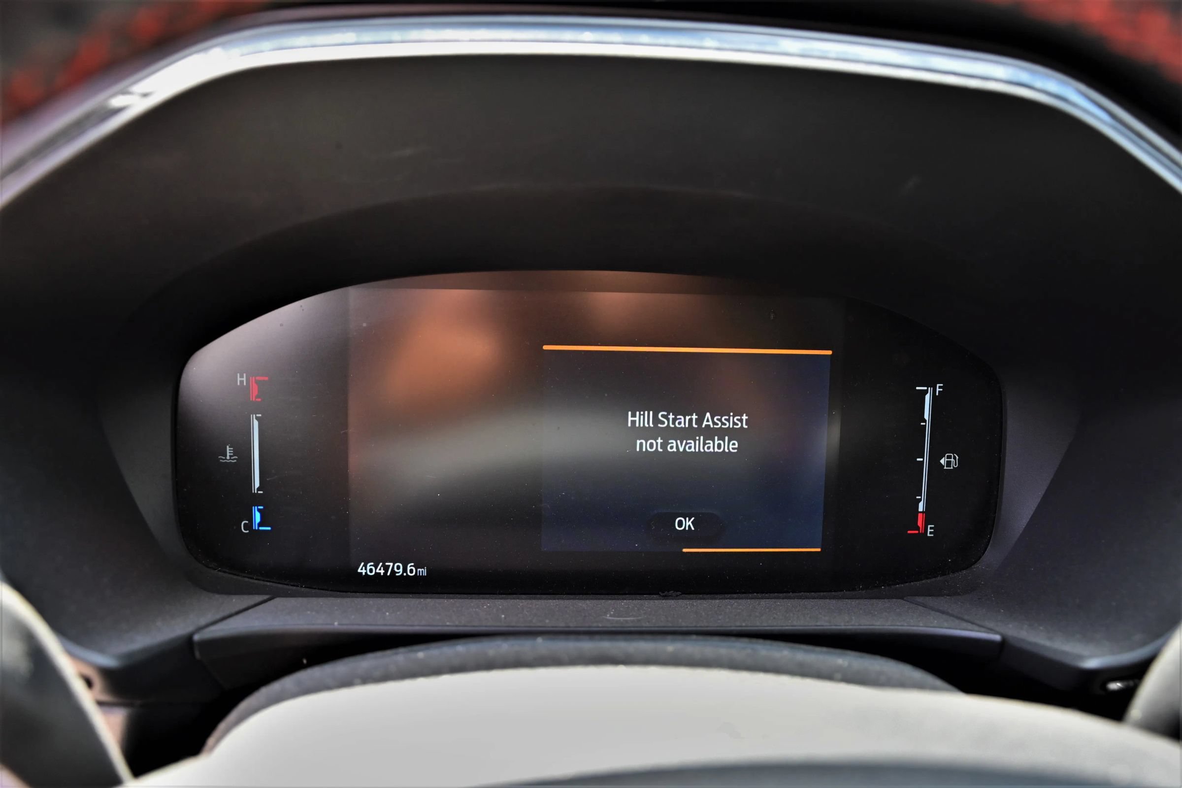 Used 2023 Ford Escape ST-Line w/ Cold Weather Package FWD image 8