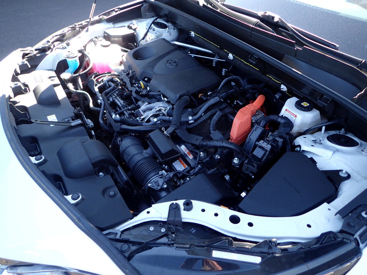 Used 2021 Toyota Venza XLE image 26