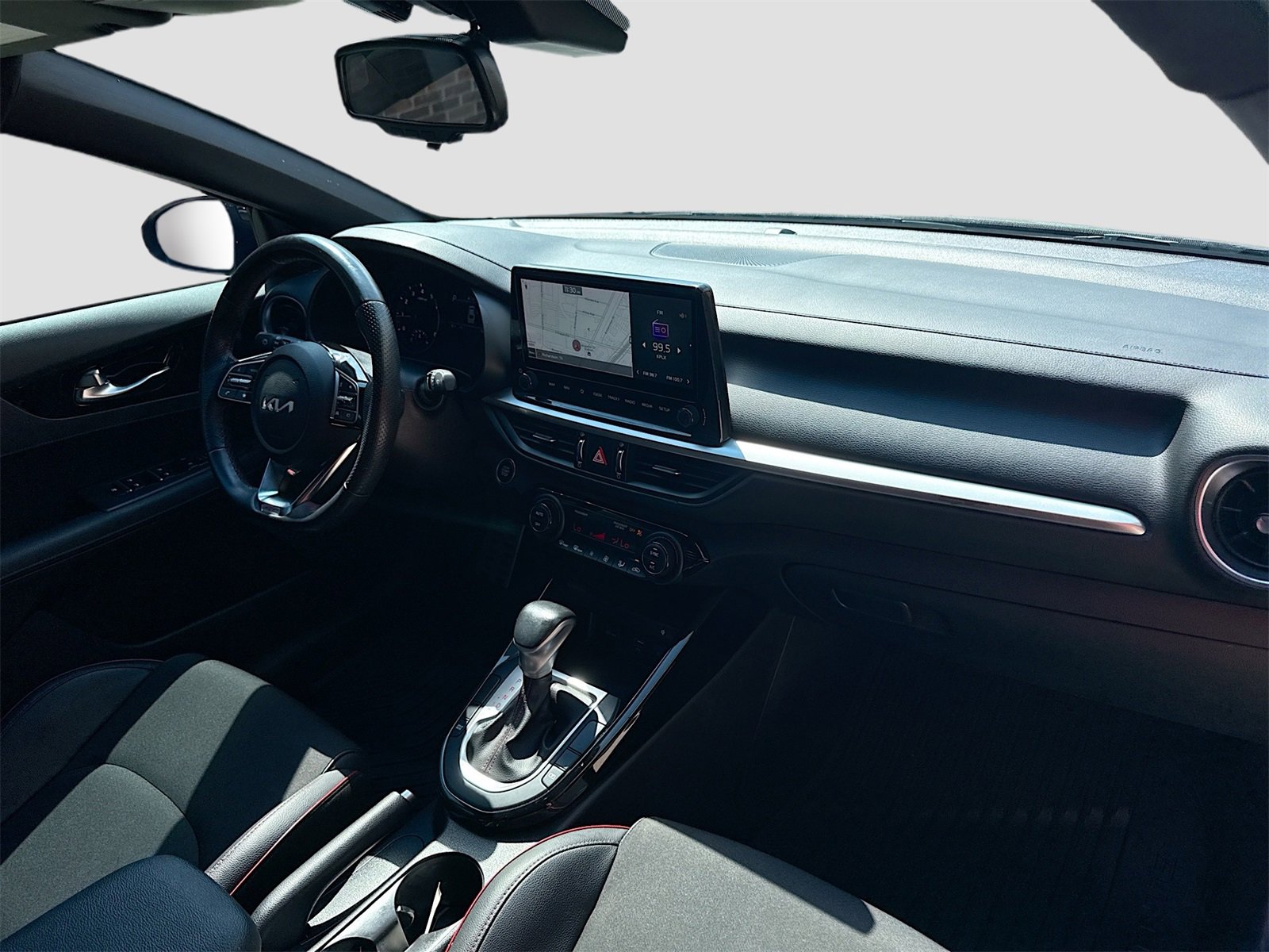 Used 2022 Kia Forte GT image 27