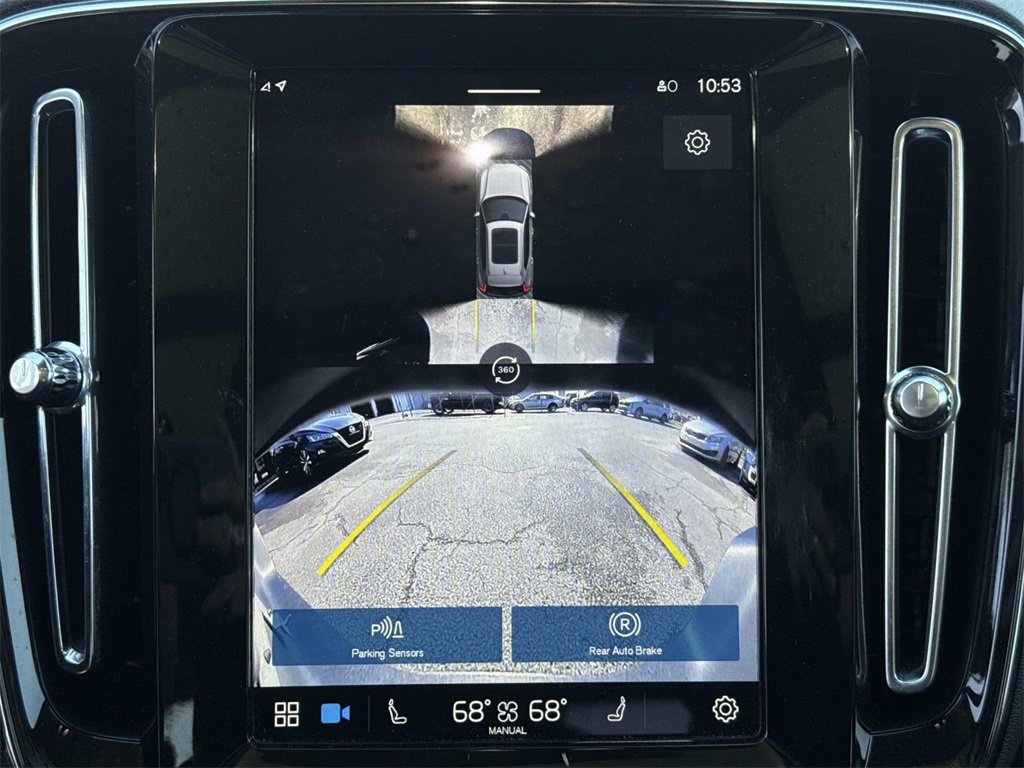 Used 2024 Volvo XC40 B5 Plus image 45