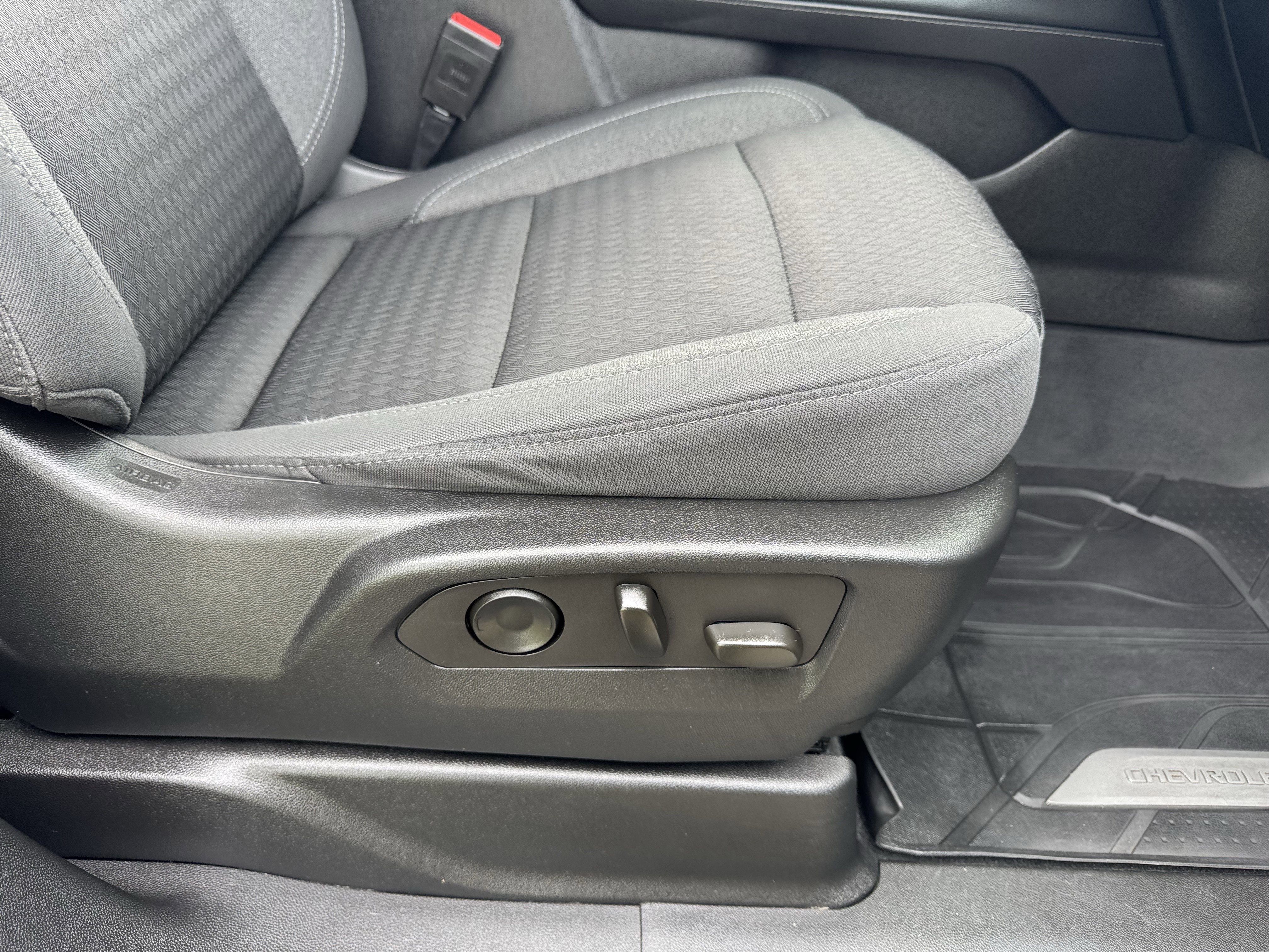 Used 2023 Chevrolet Tahoe LS image 26