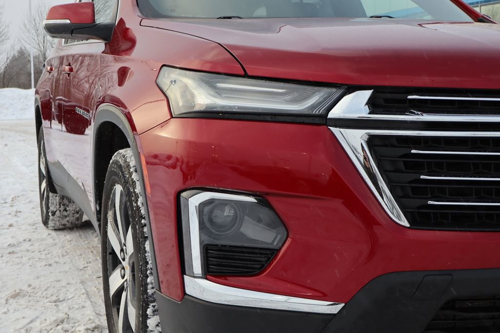 Used 2023 Chevrolet Traverse LT w/ LT Premium Package image 5