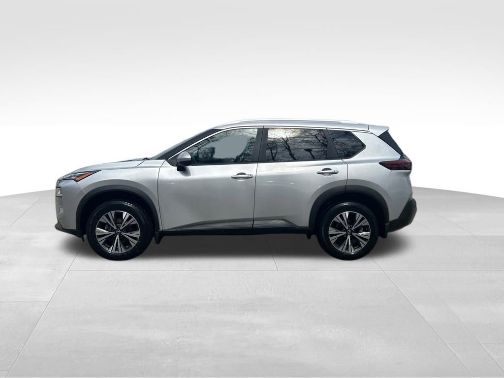 Used 2023 Nissan Rogue SV w/ SV Premium Package AWD/4WD image 2