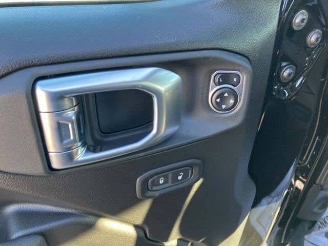 New 2026 Jeep Gladiator Mojave AWD/4WD image 10