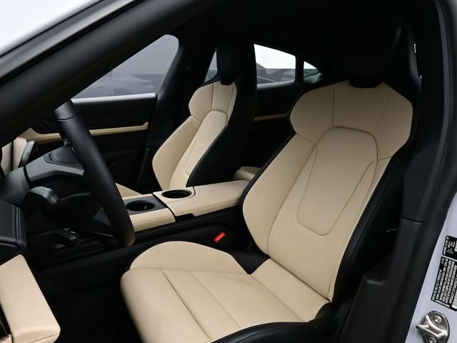 New 2026 Porsche Taycan RWD image 5