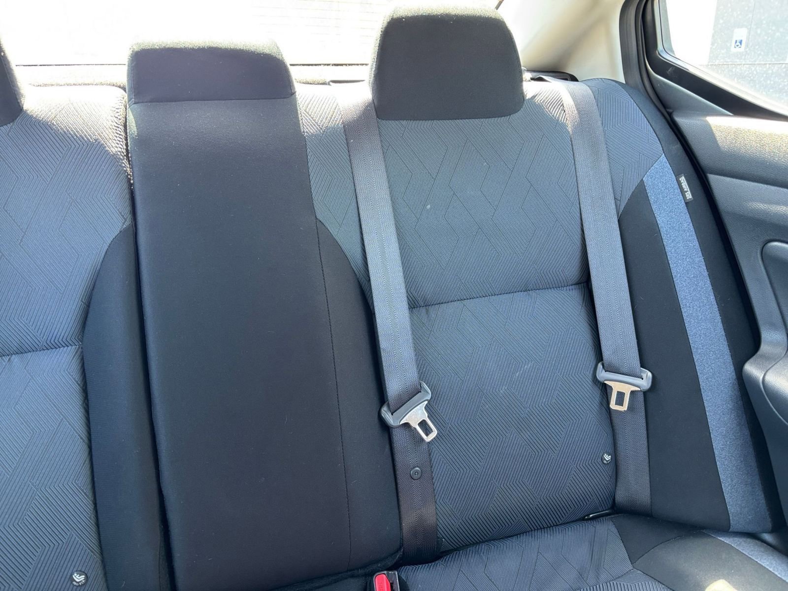 Used 2025 Nissan Versa SV FWD image 34