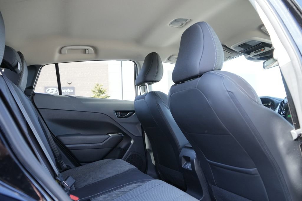 Used 2024 Subaru Crosstrek 2.0i Premium image 15