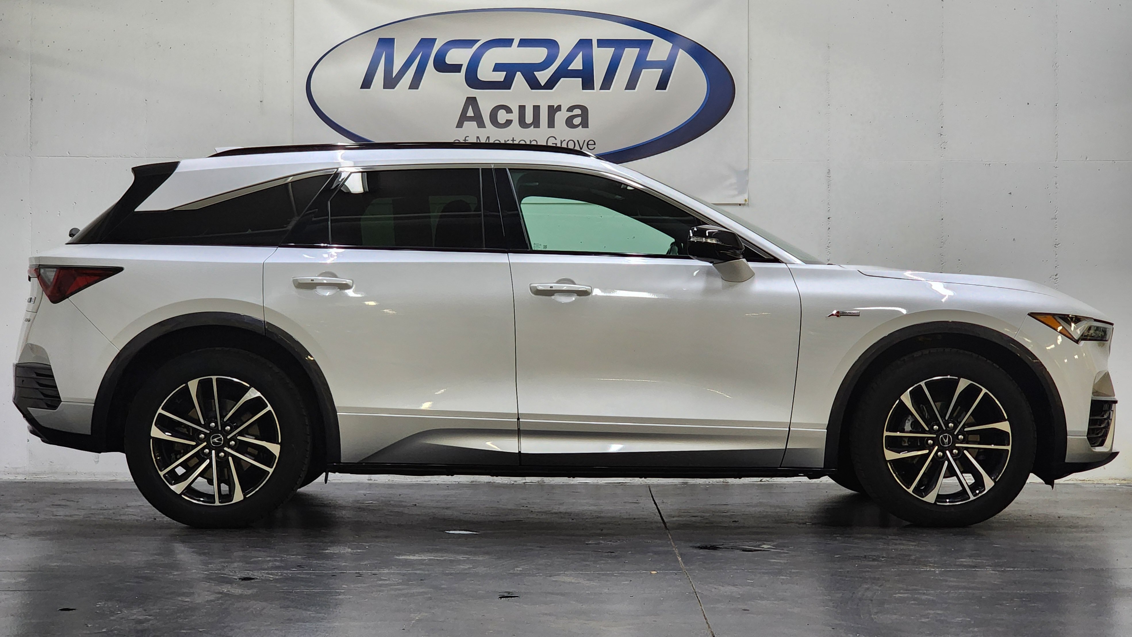 Used 2024 Acura ZDX A-Spec AWD/4WD image 5