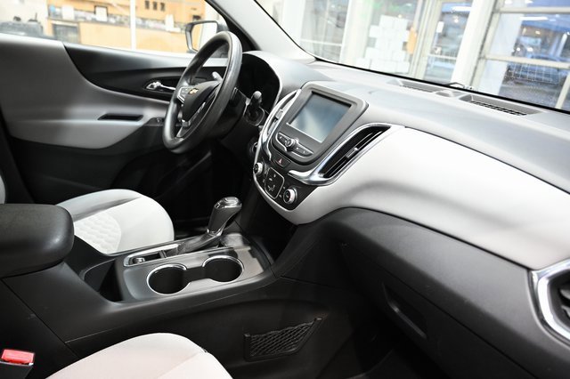 Used 2018 Chevrolet Equinox LS image 13