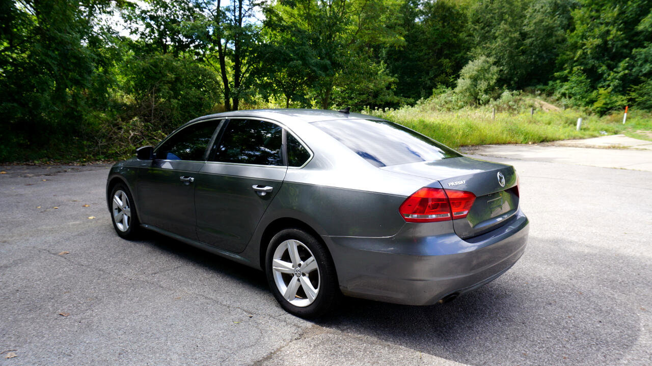 Used 2015 Volkswagen Passat 1.8T SE image 3