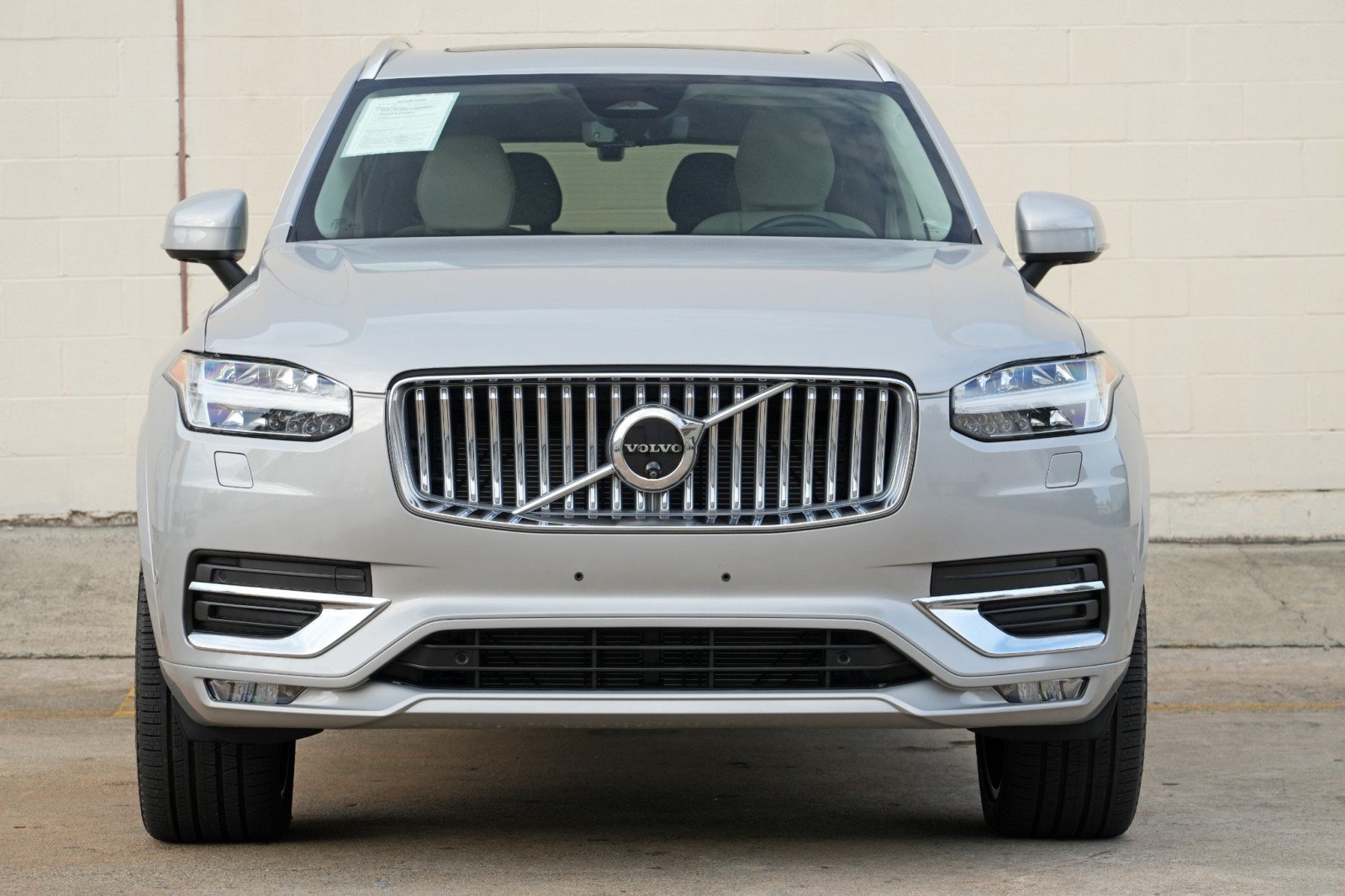 Used 2025 Volvo XC90 B6 Plus AWD/4WD image 7