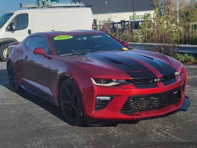 Used 2018 Chevrolet Camaro SS RWD image 2