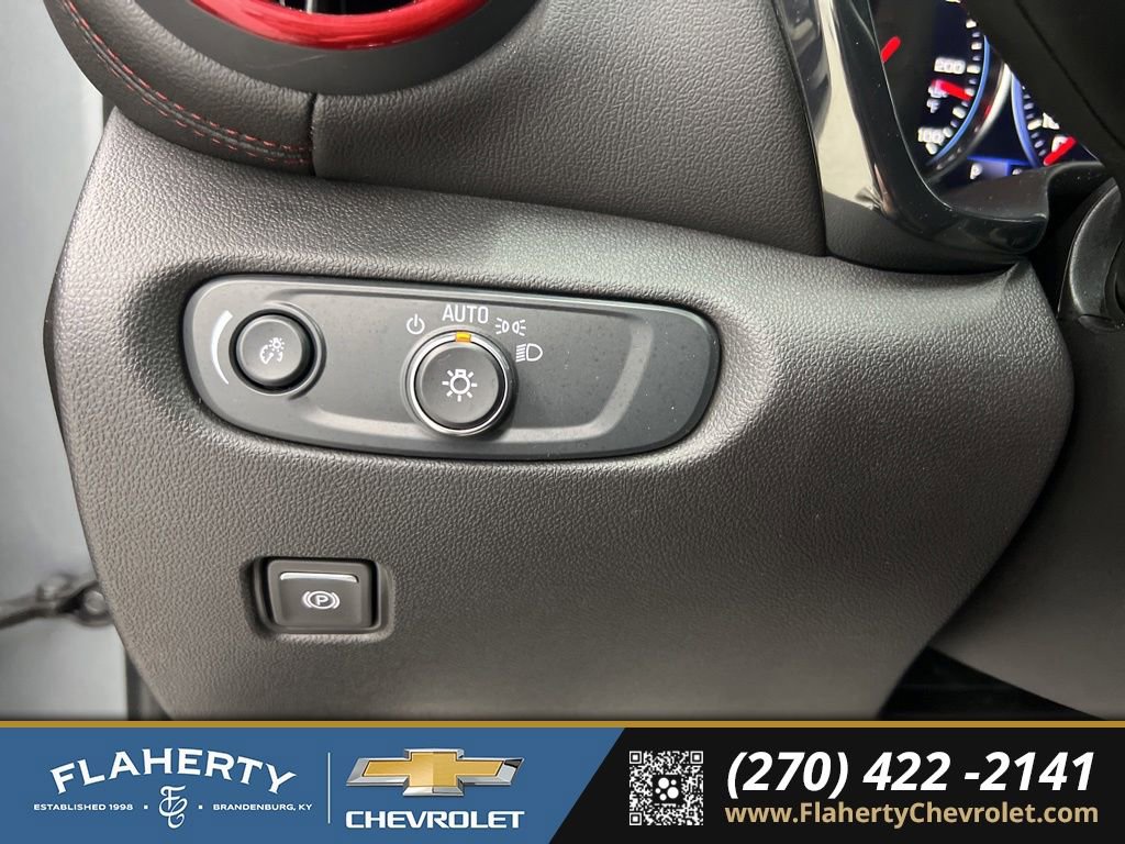 Used 2024 Chevrolet Blazer RS FWD image 24