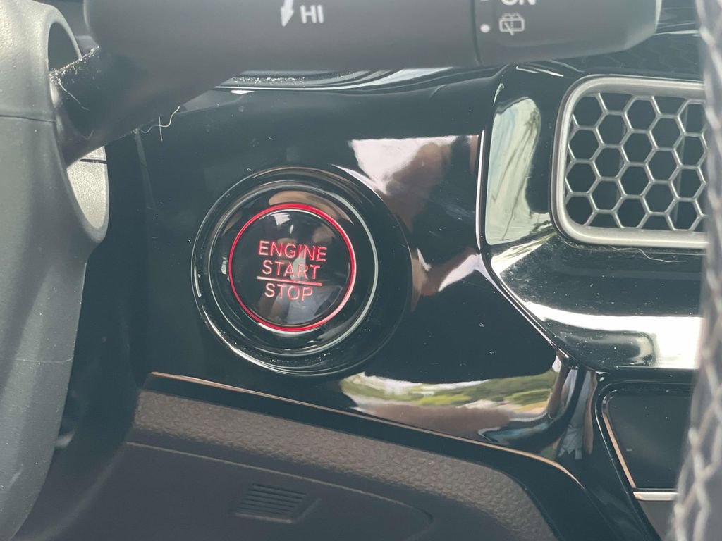 Used 2025 Honda Civic Sport image 24