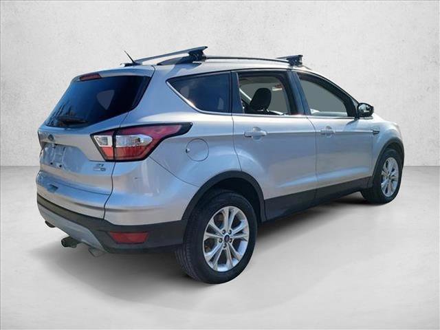 Used 2018 Ford Escape SE image 5