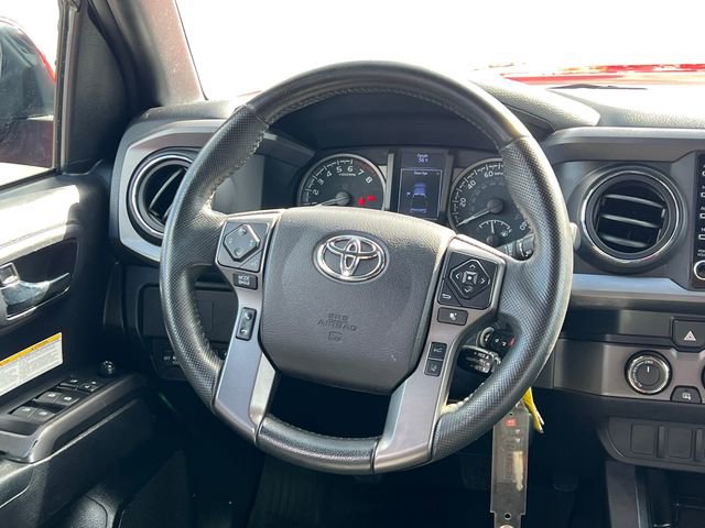 Certified 2020 Toyota Tacoma TRD Off-Road AWD/4WD image 15