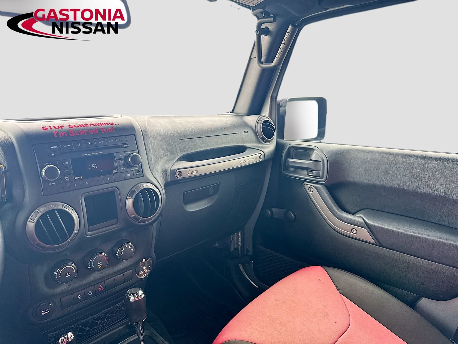 Used 2018 Jeep Wrangler Unlimited Sport w/ Connectivity Group AWD/4WD image 29
