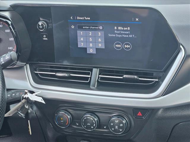 Used 2024 Chevrolet Trax RS w/ Driver Confidence Package image 23